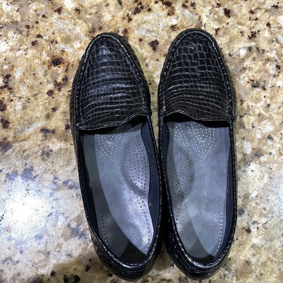 SAS Tripad comfort black croc embossed leather loafers.  7 S - Picture 5 of 8